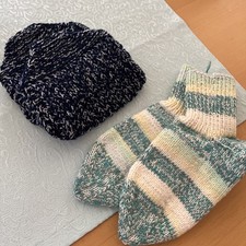 2 Paar Selbst gestrickte Socken Gr. 39 Normal Und Bettsocken