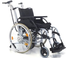 Rollstuhl mit Schiebe/Bremshilfe V 25 mit hochwertigen Sitzkissen ROHO