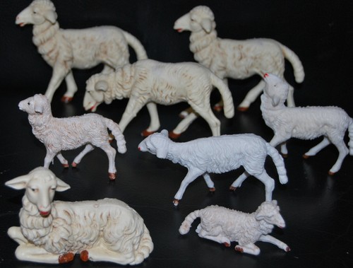Alte krippenfiguren schaf - alte, x