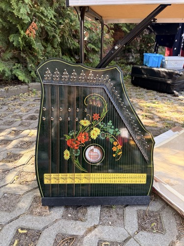 Zither instrument musima - instrument,