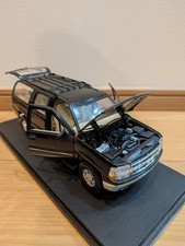 Chevrolet suburban 18 - suburban, 1/18