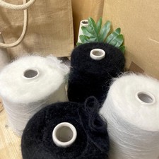 Schwarz Weiß 35% KID MOHAIR 35% ALPAKA WOLLE Mischgarn Konen Garn GRATISVERSAND