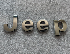 Original Jeep Renegade Emblem Plakette Motorhaube vorne 51974465 51953599