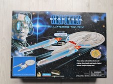 Star Trek Playmates Enterprise NCC 1701  E