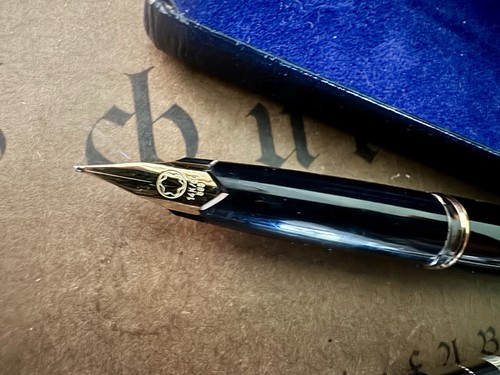 Montblanc - ❤️,