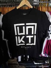 1 T-Shirt Herren T-Shirt UNKUT