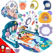 Spielmatte mit Spielbogen für