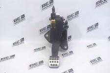 Mercedes Benz B200 W246 ALU Kupplungspedal Pedal Kupplung Pedalerie A2462906201