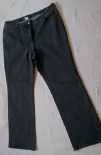 Jeans "fein gestreift" in