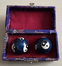 Qigong Kugeln Yin Yang blau Klangkugeln Meditation Massage