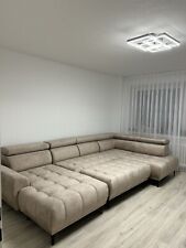 Couch 2 Jahre Alt, kaum Genutzt.