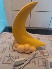 Heico. Halbmond Gelb. Tischlampe Dekolampe.  heico  80er Jahre. Hoch 30 cm