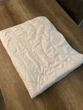 Steppdecke - Kinder - gebraucht - ca. 135 x 100 cm - NOVITESSE