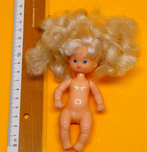 Shelly kleine puppe - shelly,
