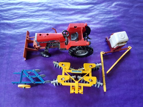 Britains massey ferguson - massey,
