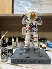 Apollo 17 Tribute Astronaut Figure – Hand-Painted Resin Model – 18 cm