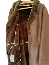 Leder Mantel M. Flues -