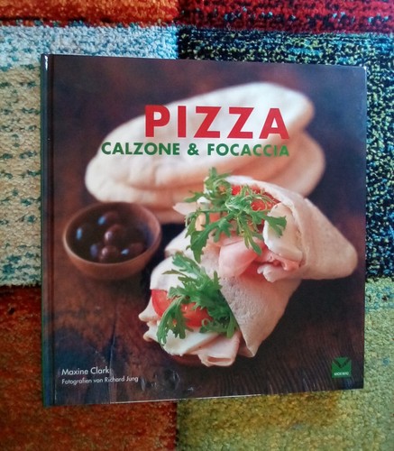 Pizza calzone focaccia - 🍕pizza,