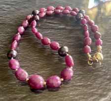 Rubin  /Tahiti Perlenkette In 14 Karat Gold /14 Karat Kugelschliesse/200 Karat