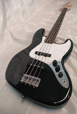 Fender Squier J Bass Standard