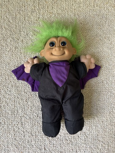 Vintage russ berrie troll - russ,