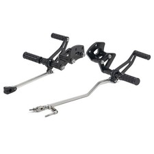 Vorverlegte Fußrastenanlage