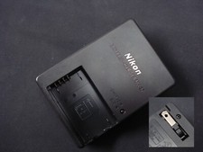 Original OEM MH-27 Charger
