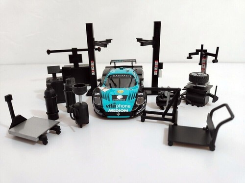 Diorama auto reparatur - diorama,