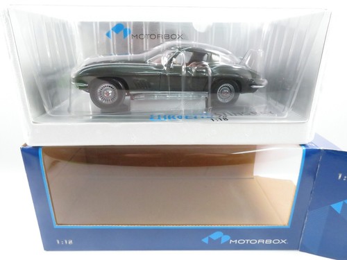 Revell motorbox corvette - motorbox,