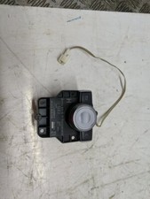 MERCEDES-BENZ C200 W204