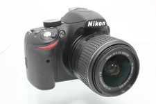 Nikon D3200 DSLR KAmera mit Nikon AF- Nikkor 18-55mm 1:3,5-5,6 GII DX VR - 65006