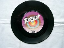 NOLAN SISTERS - Love