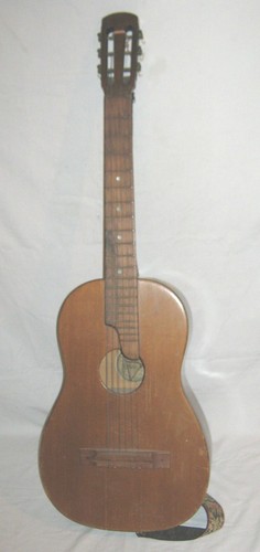 Alte bespielte gitarre - alte,