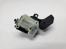 Mercedes-Benz W169 -Stellmotor