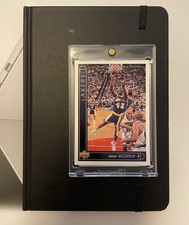 James Worthy Upper Deck #142 1992-1993 NBA La Lakers