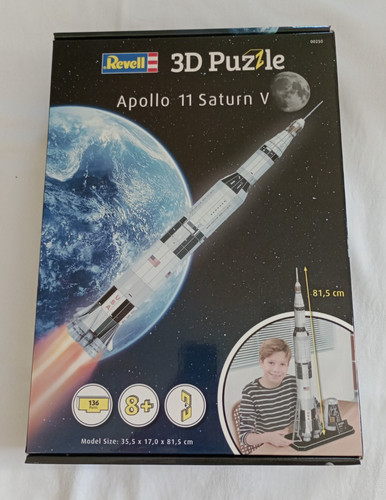 Apollo saturn revell - saturn,