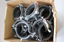 50 Stück Praktic Befestigungsschellen Rohrschelle mit Gummieinlage 72 - 83 mm