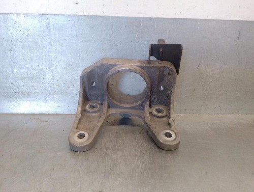 8200219372 motorhalter rechts