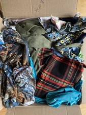 Stoffrestepaket für Puppenkleidung, zum Basteln, Quilten etc.