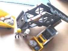 PLAYMOBIL 4041 – FÖRDERANLAGE MIT KOMPAKTLADER – ab 4 Jahre -  49x16x23 cm ( LxT