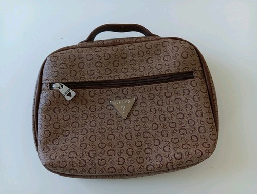 Guess reise kosmetik tasche - guess, reise-kosmetik-tasche