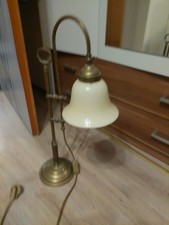 Alte Lampe im antik-Stil