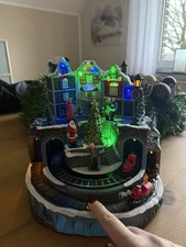 Neu -Miniatur Weihnachtsdorf