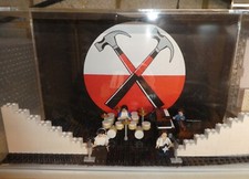 Pink Floyd The Wall Lego Live