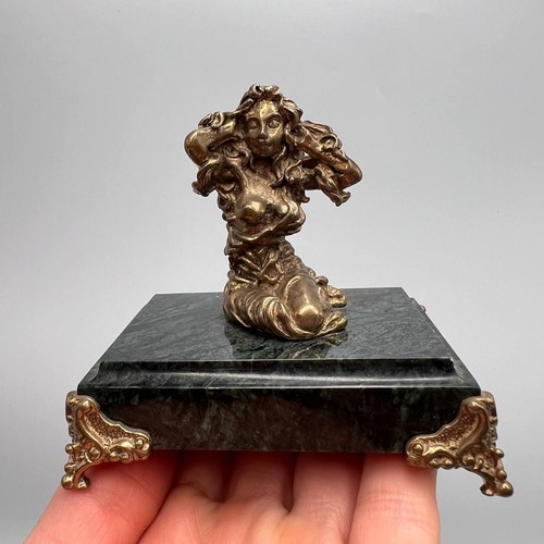 Vintage bronze jungfrau - bronze,