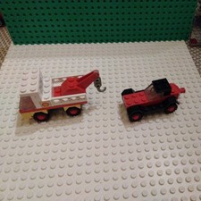 LEGO 642 Tow Truck and Car