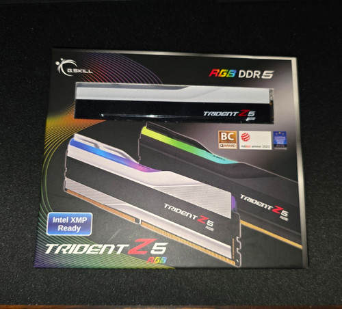 Skill trident rgb - trident, z5