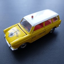 MÄRKLIN VW Variant 1600 L /