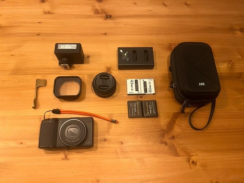 Ricoh iiix hdf 8 aps - iiix, aps-c