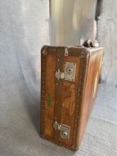 Luxus Vintage Koffer Goldpfeil – Reisegepäck mit Geschichte